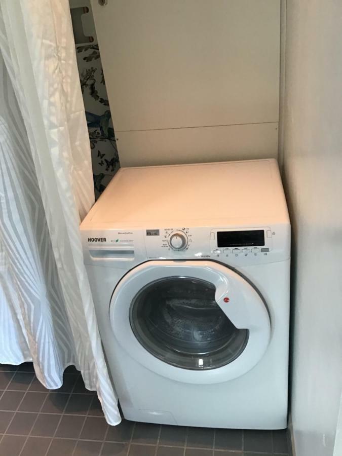 Lagenhet I Villa Pa Fornudden Tyreso Екстериор снимка