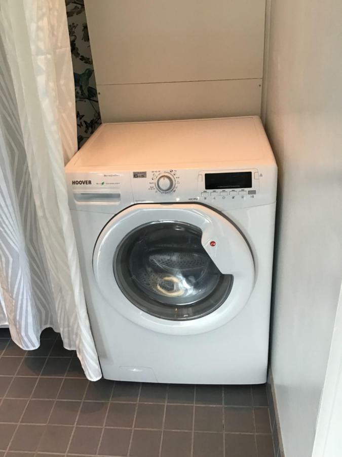 Lagenhet I Villa Pa Fornudden Tyreso Екстериор снимка