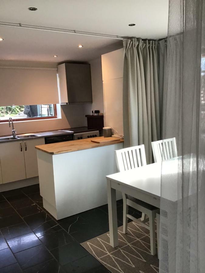 Lagenhet I Villa Pa Fornudden Tyreso Екстериор снимка